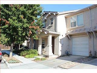 1st image of 886 Roberts Pl