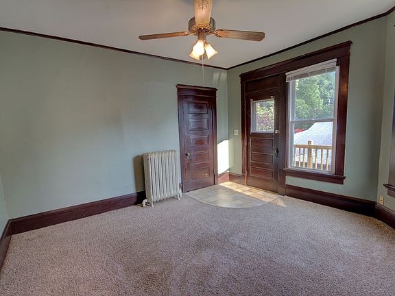 4th image of 1200 20th St APT 3