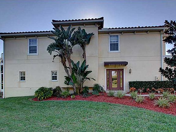 2nd image of 200 Valencia Cir