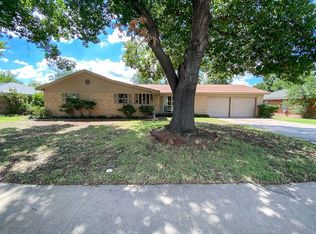 2410 N Leighton Cir, Wichita Falls, TX 76309