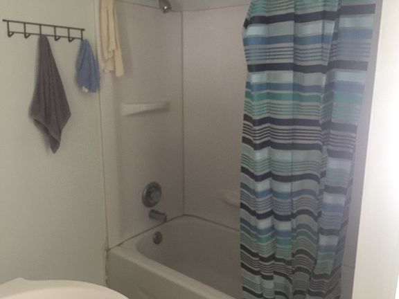 5th image of 154 Callodine Ave