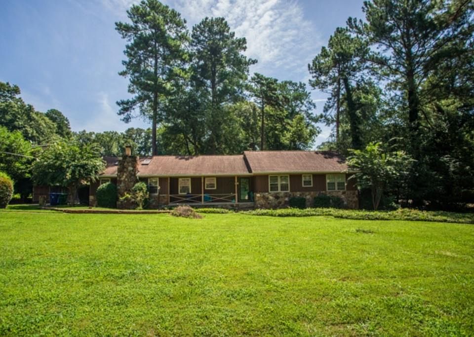 1st image of 4569 Bexley Dr