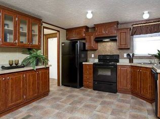 38 Peach Tree Dr, Davison, MI 48423