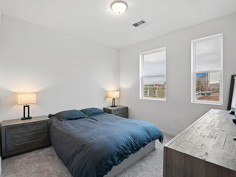2814 Green Head Ct — Photo 16