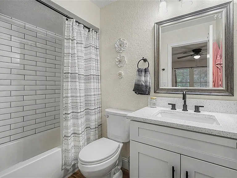 3266 Haviland Ct #303 — Photo 22