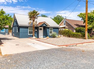 180 S 100 E, Hurricane, UT 84737