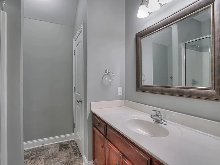 214 Rowlette Cir #214 — Photo 12