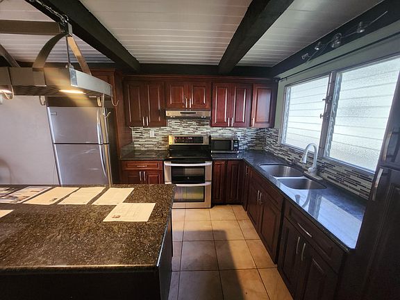 2nd image of 815 Ala Lilikoi St #8155