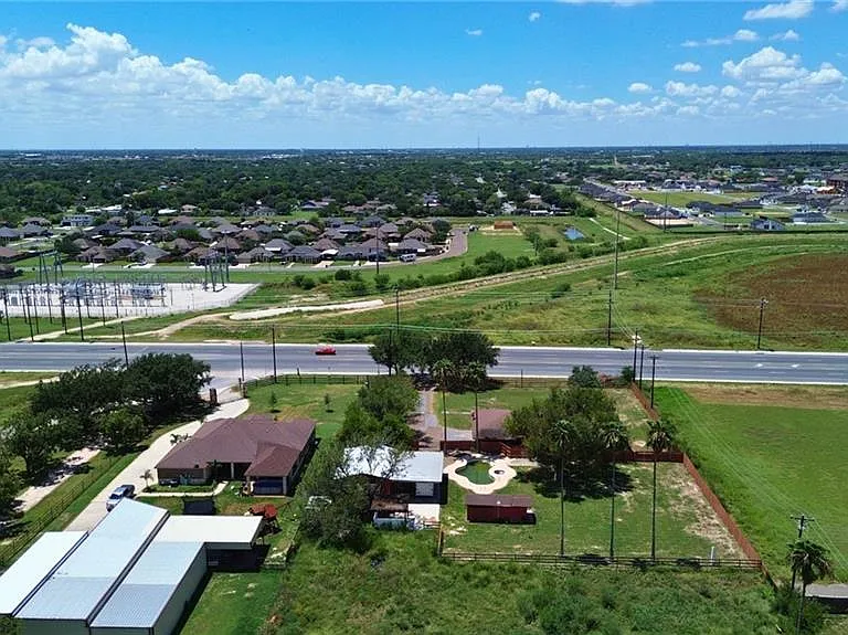 3208 N Westgate Dr — Photo 12