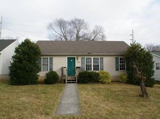 230 McClelland St, Salem, VA 24153