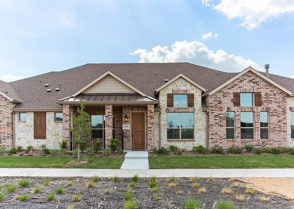 1st image of 1040 Foxglove Ln