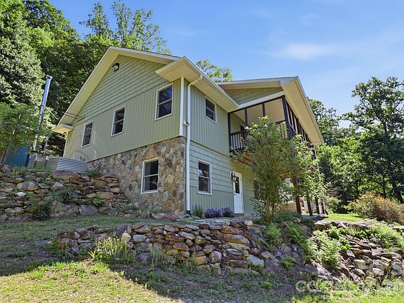 2nd image of 337 Roberson School Rd