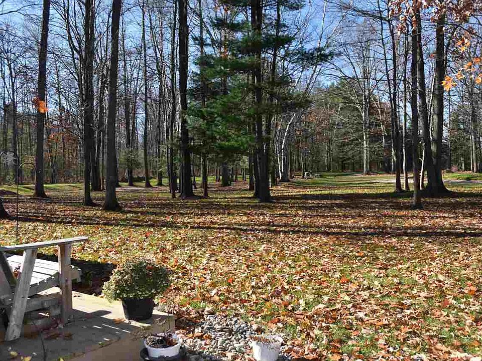 2nd image of 2920 S Townline Rd