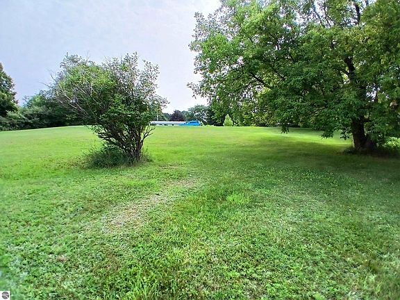5th image of 2808 Lake George Rd #31-32