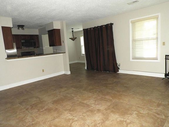 3rd image of 716 Waters Edge Dr #16B