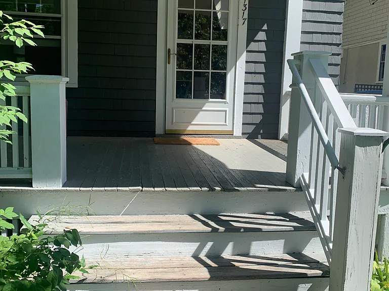 1317 Wells St — Photo 4