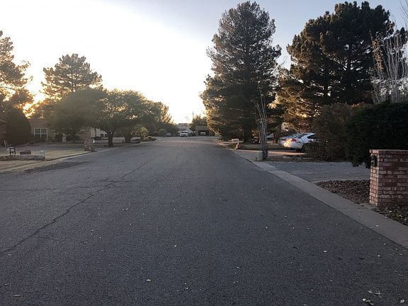 5th image of 501 Crossbend Ct