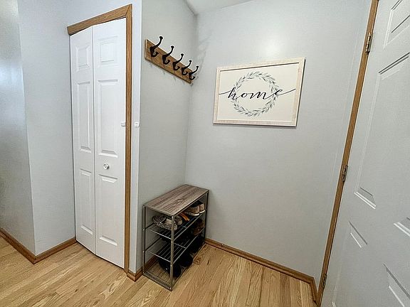 3rd image of 3228 Sonoma Ct
