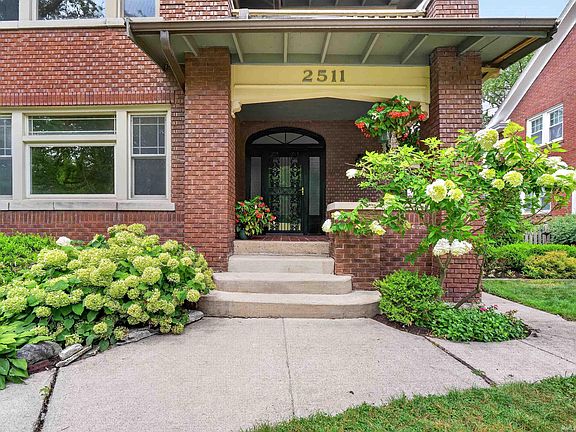 2nd image of 2511 East Dr