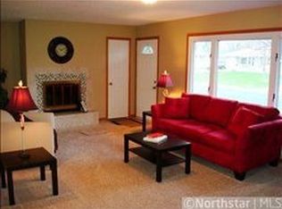 5207 Eleanor Ln, Brooklyn Center, MN 55429