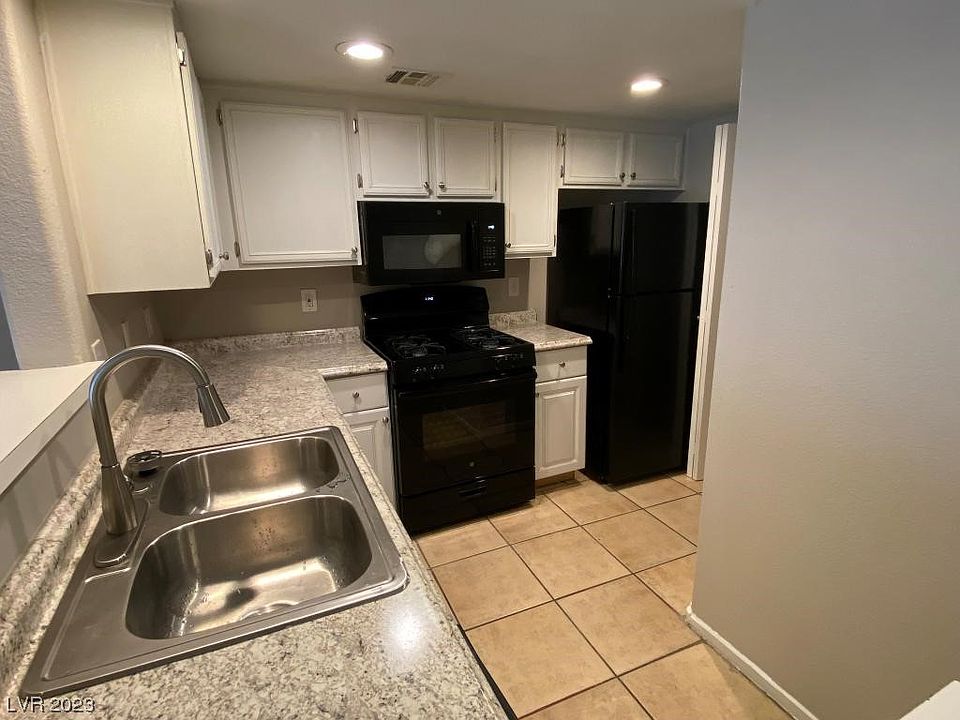 Pecos Creek Blue 1830 N Pecos Rd Las Vegas, NV Zillow Apartments