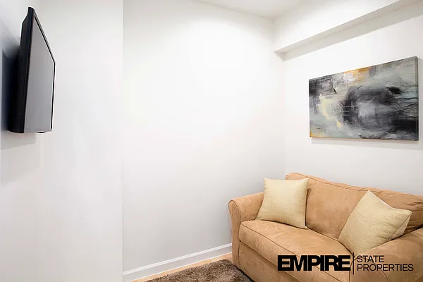Rented by Empire State Properties | media 12