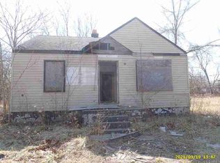 14826 Seymour St, Detroit, MI 48205