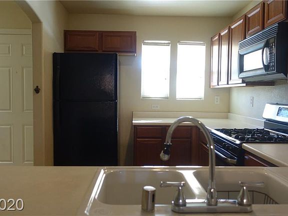 4th image of 9264 Nerone Ave