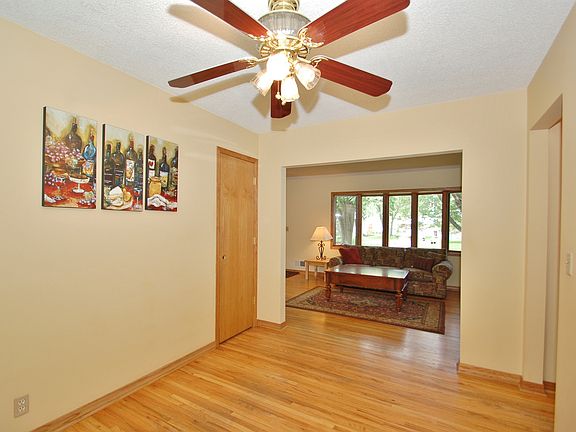5th image of 11425 Palm St NW