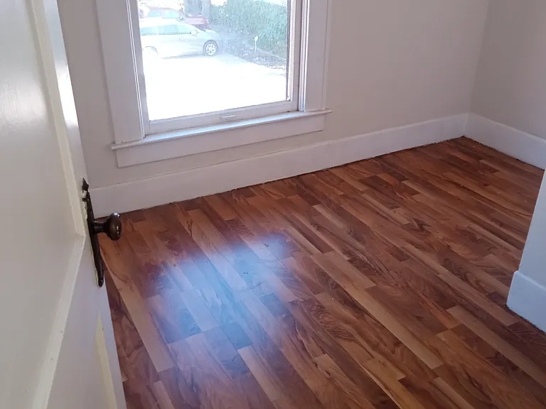 605 S Grand Ave #2 — Photo 7