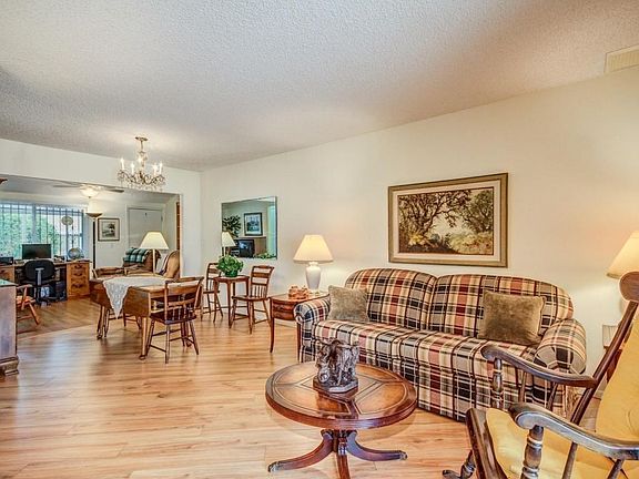 L-shaped Living Room