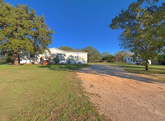 3rd image of 1484 County Road 323 #B