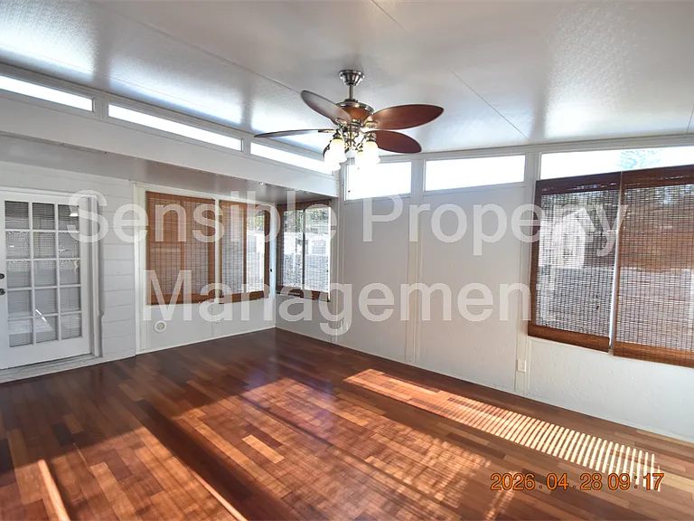 3223 W Wyoming Ave — Photo 11