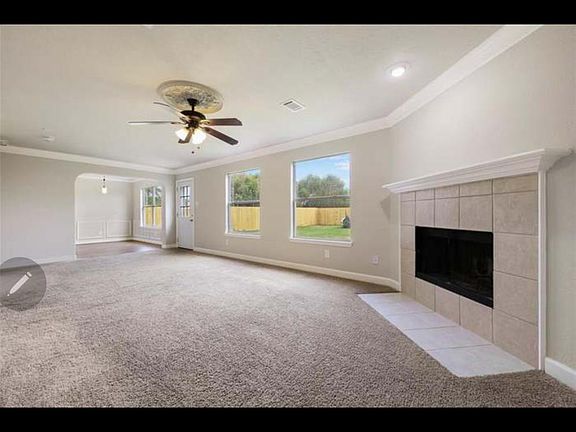 2nd image of 3910 E Lindbergh Ct