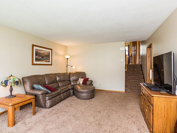 4th image of 2091 Ivy St