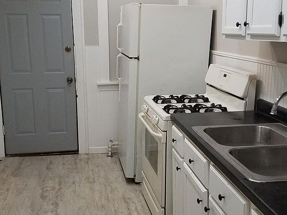 4th image of 3332 4th Ave S APT 4