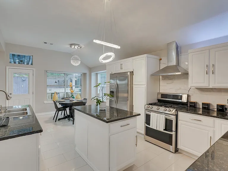 4417 Teal Ct — Photo 28