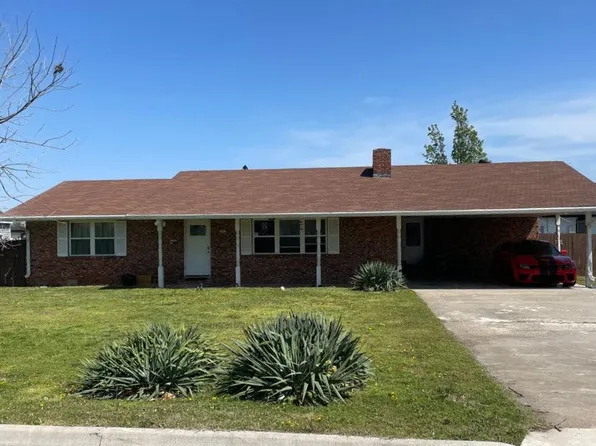 305 N 9th St, Rogers, AR 72756