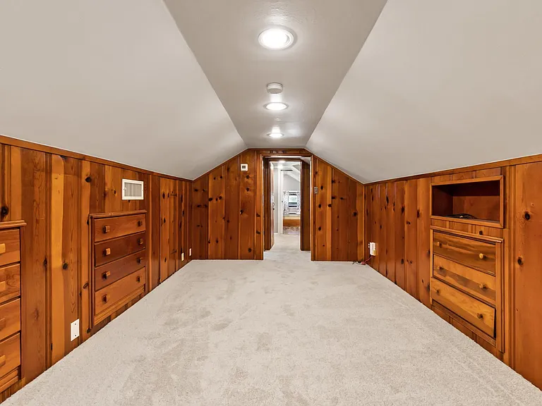 4206 Somerville Ave — Photo 20