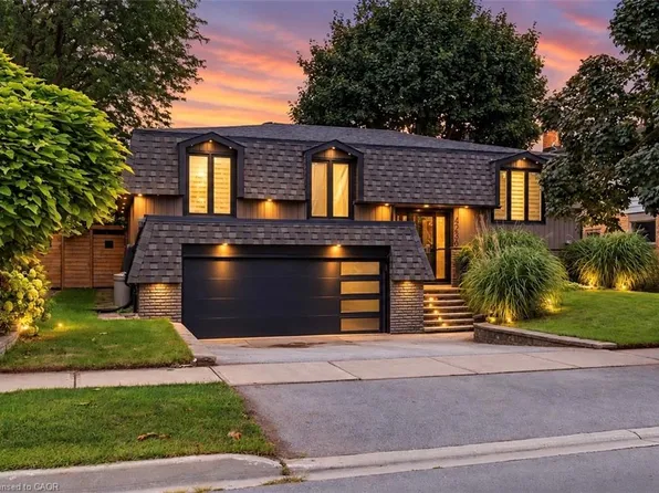 4236 Longmoor Dr, Burlington, ON L7L 4Z9