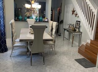 4149 Napoli Lake Dr, Riviera Beach, FL 33410