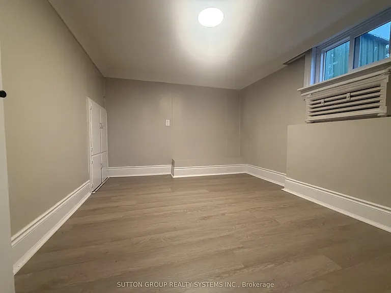 3 Tyrone Ave #LOWER LEVEL — Photo 8
