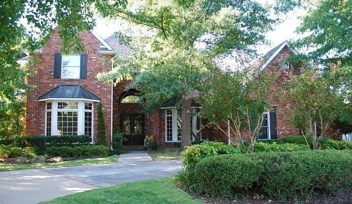 6012 E. 104th Street