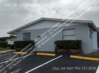 2880 SW 1st St #1, Fort Lauderdale, FL 33312