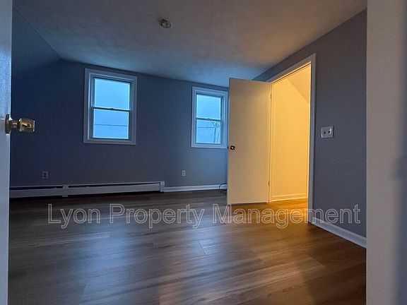 5th image of 26 Carlton Ave Floor 3