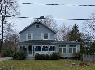 19 E Hill Rd, New Marlborough, MA 01230