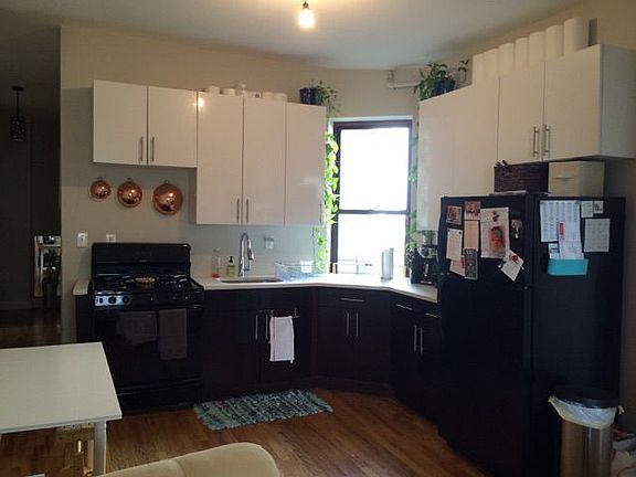 2nd image of 621 Metropolitan Ave APT 15