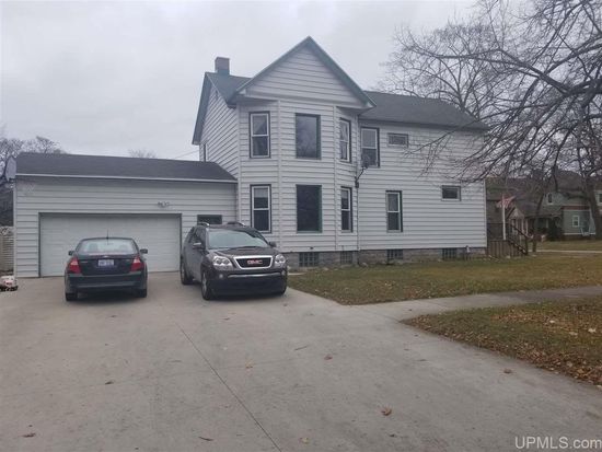 720 5th Ave S Escanaba Mi 49829 Zillow