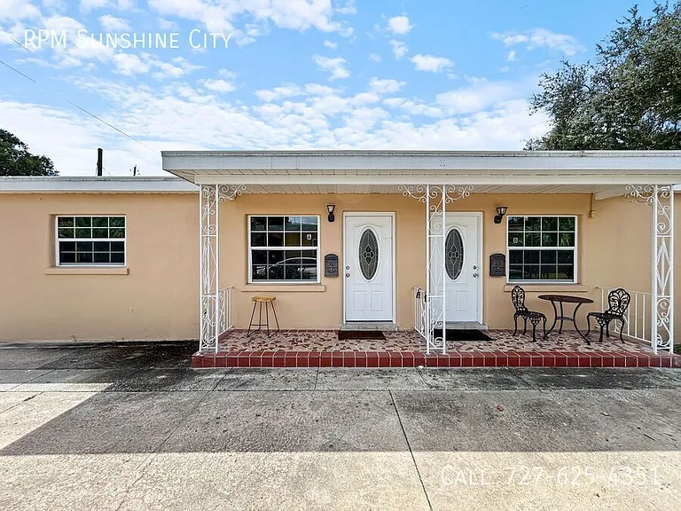 2613 E Clark St #A — Photo 1