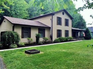 38896 Robson Rd, Grafton, OH 44044